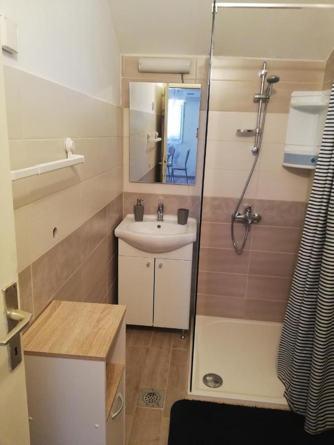 Apartments Lucija Solaris Sibenik Ngoại thất bức ảnh
