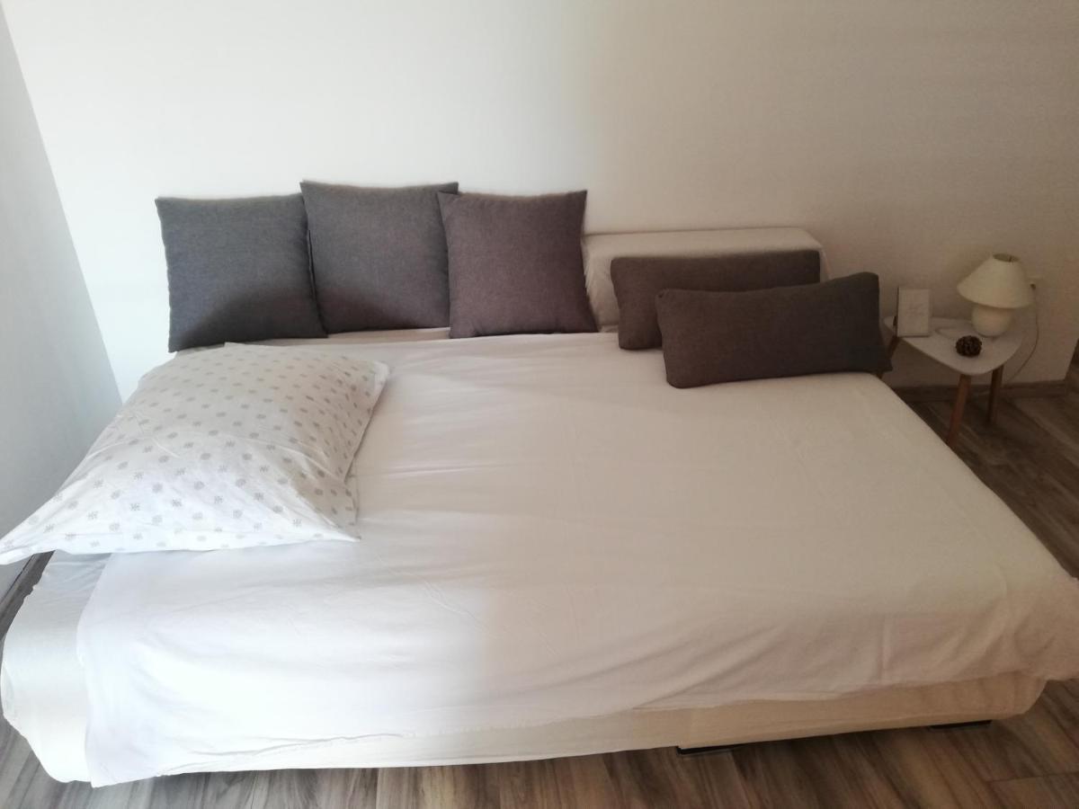 Apartments Lucija Solaris Sibenik Ngoại thất bức ảnh